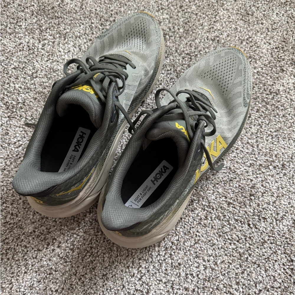 Hoka Men's Gray & Yellow Running Shoes